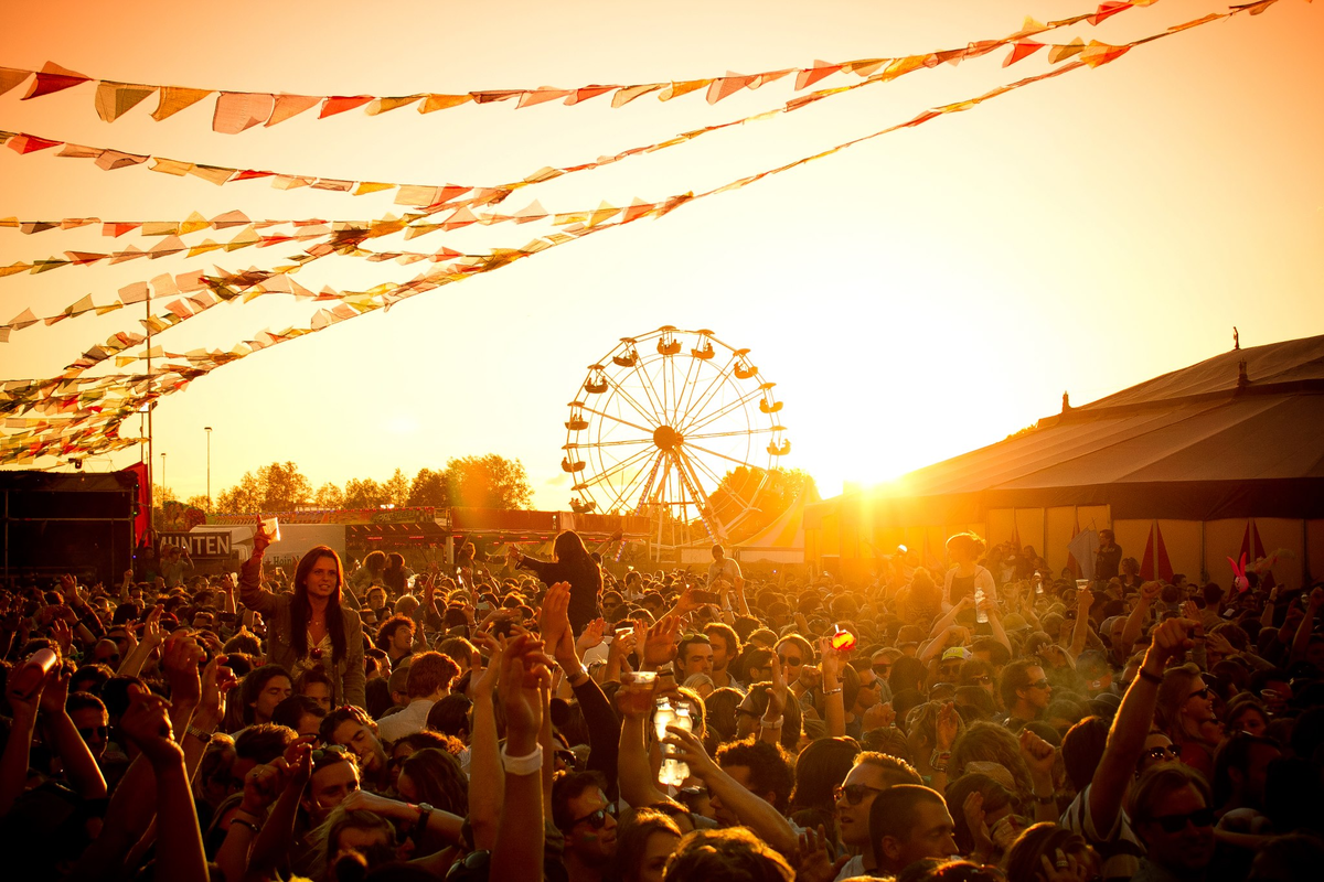 Wij hebben sfeervolle foodtrucks voor festivals